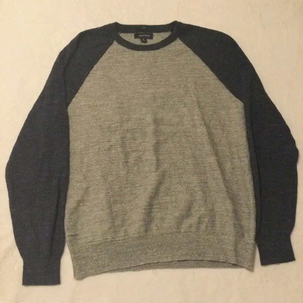 J. Crew Jean Slim Gray Blue Long Sleeve Pull Over Sweater Men’s M‎